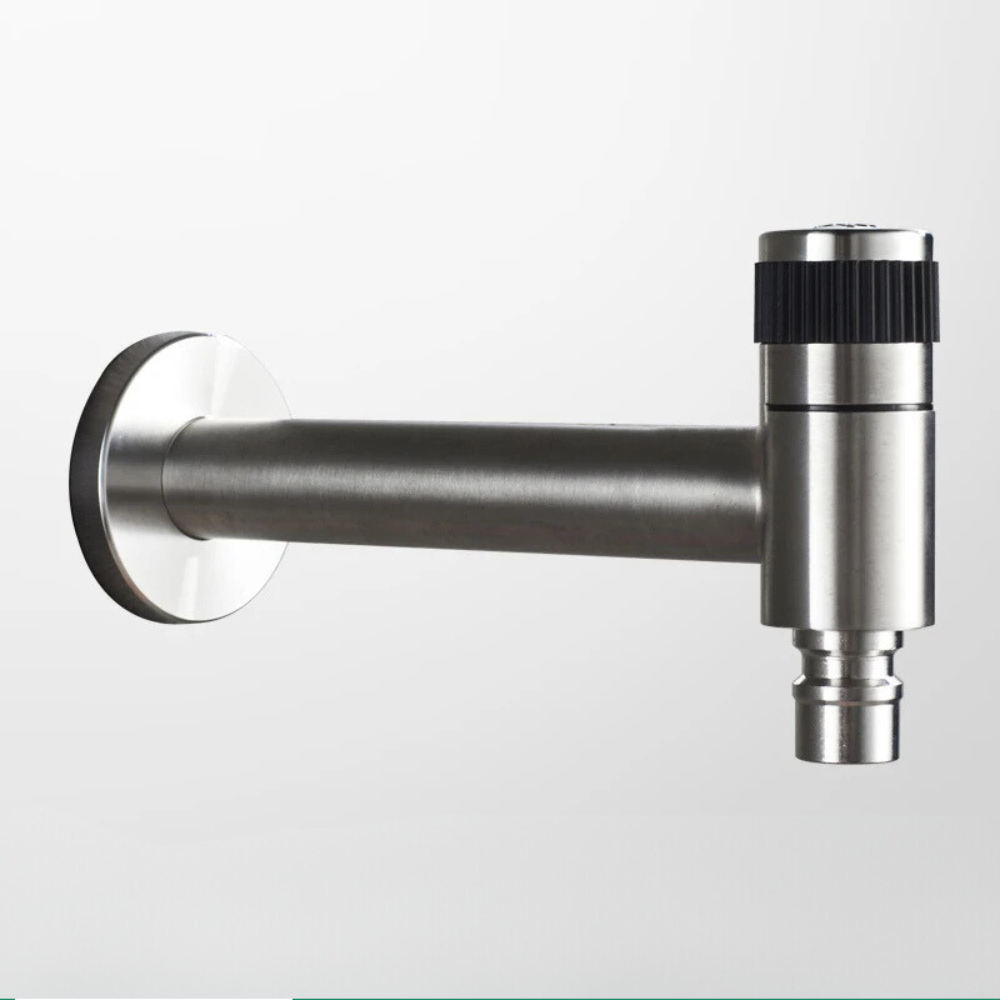 Robinet Jardin Extérieur en Chrome Élégant