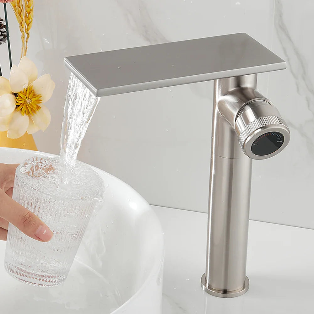 Robinet Cascade Salle De Bain Chrome en Laiton - Haut (24x18 cm) / Argent Chromé